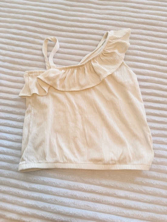 Old Navy Other - Old Navy One-Shoulder Ruffle Camisole - Cream